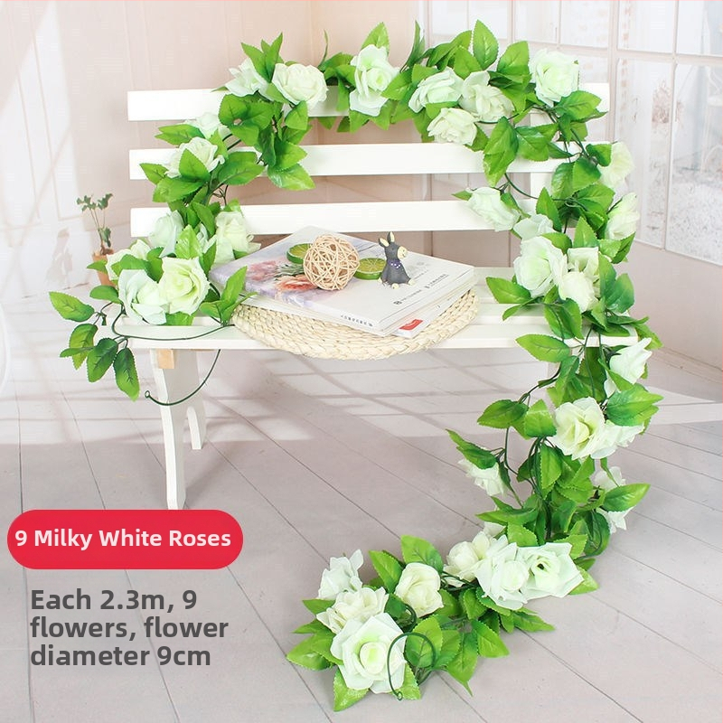 Dekoratív kryt potrubia pre klimatizáciu a vodovodné rúry s umelou rastlinou