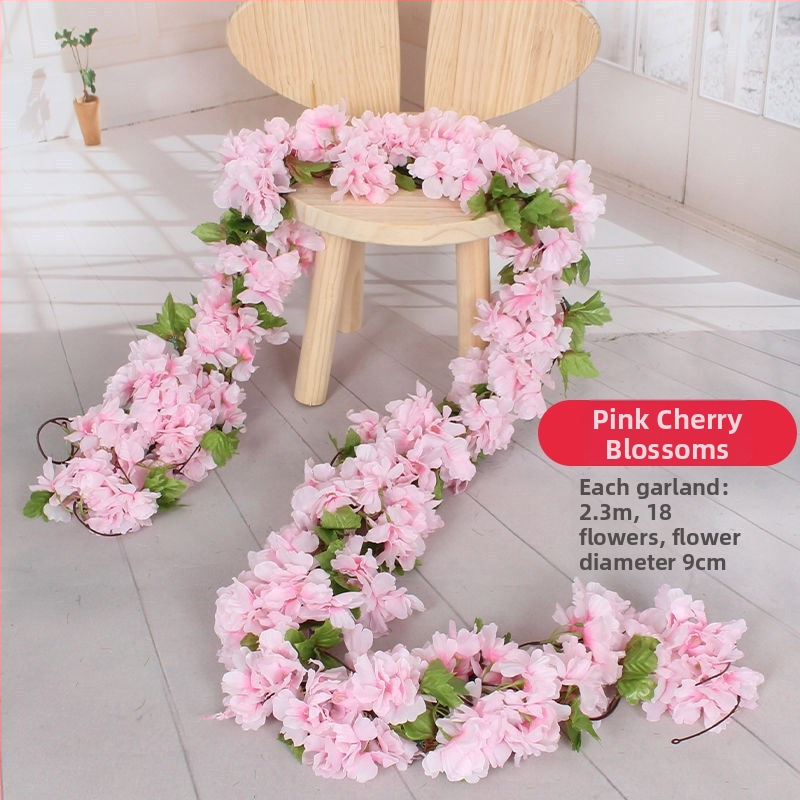 Dekoratív kryt potrubia pre klimatizáciu a vodovodné rúry s umelou rastlinou