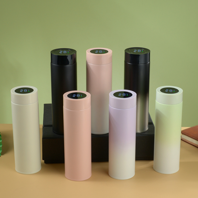 Termos šalice od nehrđajućeg čelika 316, unutarnja posuda 316, vanjski omotač 201, vakuumska izolacija 6-12 sati, čajni separator, prikaz temperature