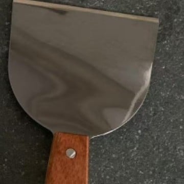 Εργαλείο ζυμώματος ζυμαρικών για οικιακή χρήση — μοντέρνο μινιμαλιστικό στυλ