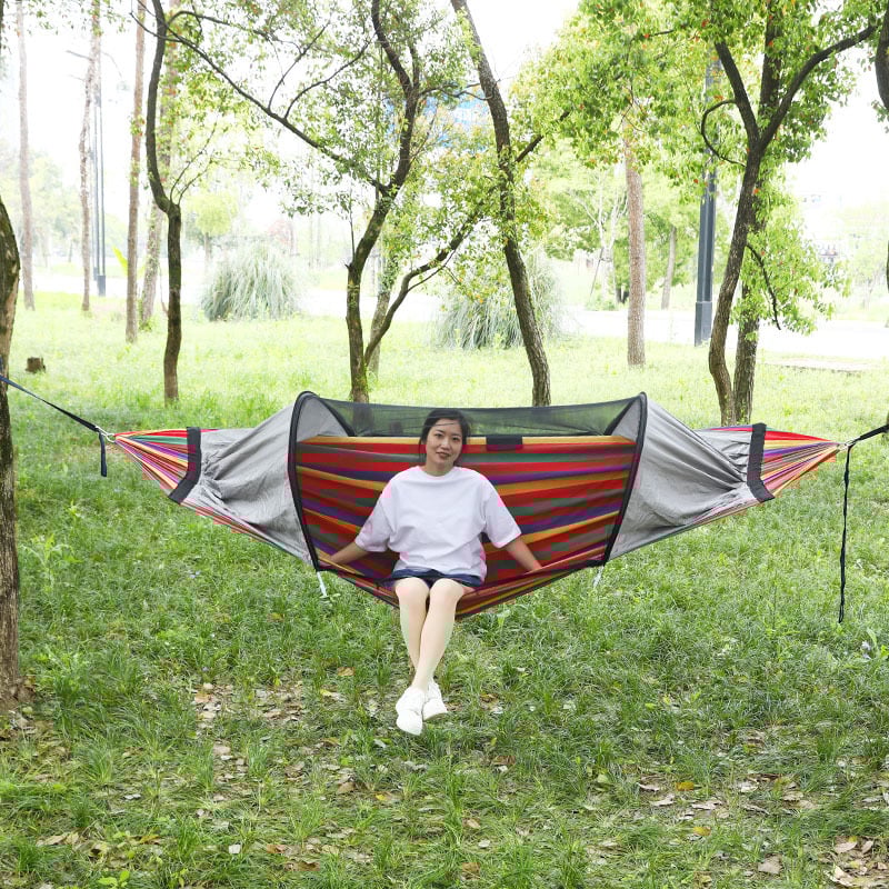 Kültéri függőágy rovarhálóval és árnyékolóval, vászon felület, terhelhetőség 600 kg, tömeg 1.7–2.7 kg, konzol nélkül, egy személy számára