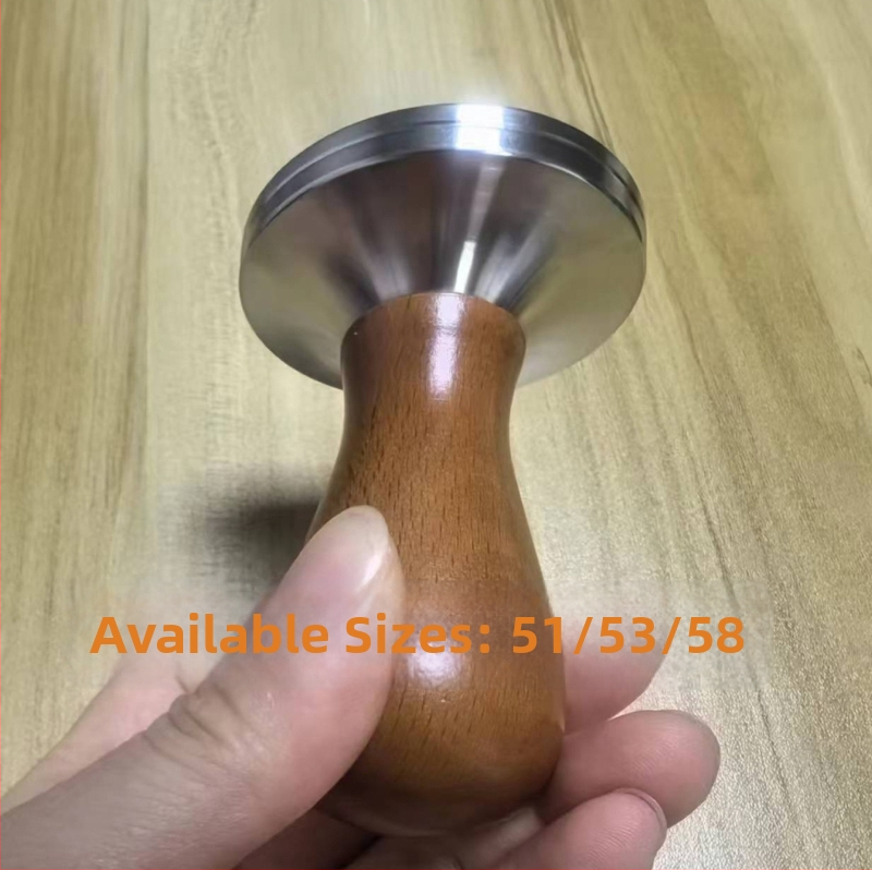 Espresso tampón s telom z nerezovej ocele a drevenou rúčkou, 300 g, minimalistický moderný štýl