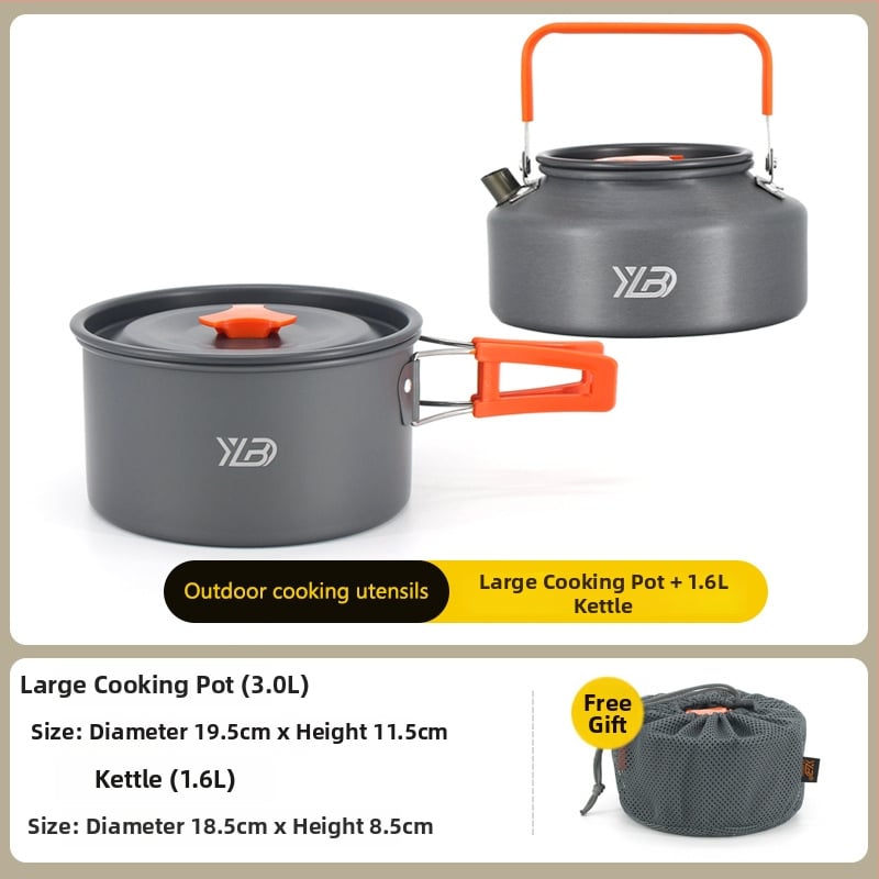 Къмпинг комплект съдове от алуминиева сплав — ултралек и преносим, с двойна употреба; за 5+ души; включва два съда за кипене, тиган за пържене, висящ съд и чайник.