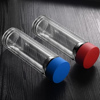 Κούπα τσαγιού με διπλό τοίχωμα από πυριτικό γυαλί, μονωμένη και ανθεκτική σε υψηλές θερμοκρασίες, περιλαμβάνει φίλτρο, μοντέρνος μινιμαλιστικός σχεδιασμός