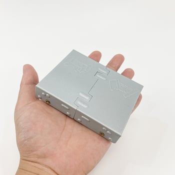 Преносима алкохолна печка за 1–2 души, ултралека, ветроустойчива, с поддържане на топлина; материал: неръждаема стомана; тегло 22 g