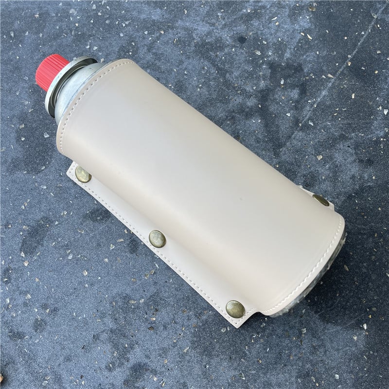 Кожен калъф за газова бутилка 250 г — портативен, изолиран и ветроустойчив за къмпинг, защитен холстер за двама