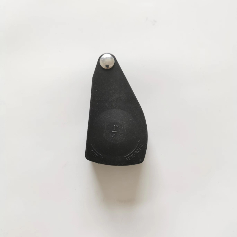 Tensioner užeta za šator s klizačem i reflektirajućom debelom užadi; dužine 2–10 m; promjer užeta 4–10 mm; nosivost do 100 kg po jedinici