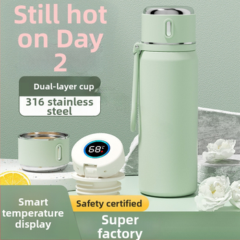 Iskolásoknak szánt hőszigetelt rozsdamentes acél csésze hőmérséklet kijelzővel; belső 316; külső 304; 12–24 óra szigetelés