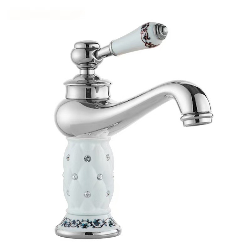 Európai stílusú mosdócsaptele, forró–hideg keverő, egylyukas aláépített szerelés, rézből, kerámiabetétes szelep, modell 607