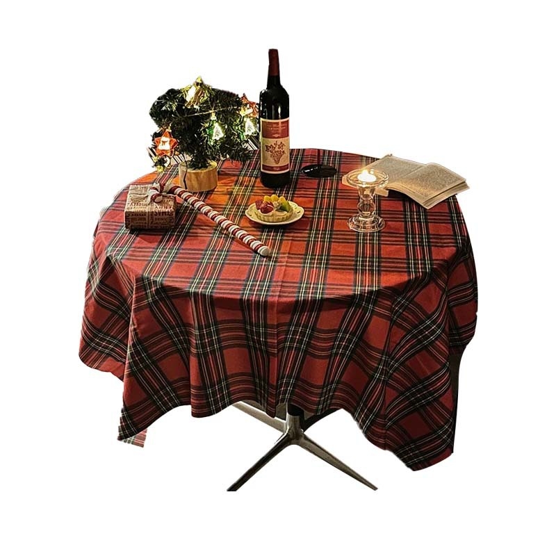 Τραπεζομάντιλο με πλέγμα σε σκανδιναβικό στυλ, τετράγωνο σχήμα, από πολυεστέρα, αντοχή σε υψηλές θερμοκρασίες.