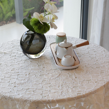 Τραπεζομάντηλο με κεντήματα δαντέλας, πολυεστέρας, ορθογώνιο, γαλλικό στυλ, φυτικά μοτίβα