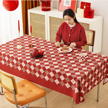 Stolnjak s geometrijskim vzorkom | Materijal: Drugi | Kategorija: Stolnjak