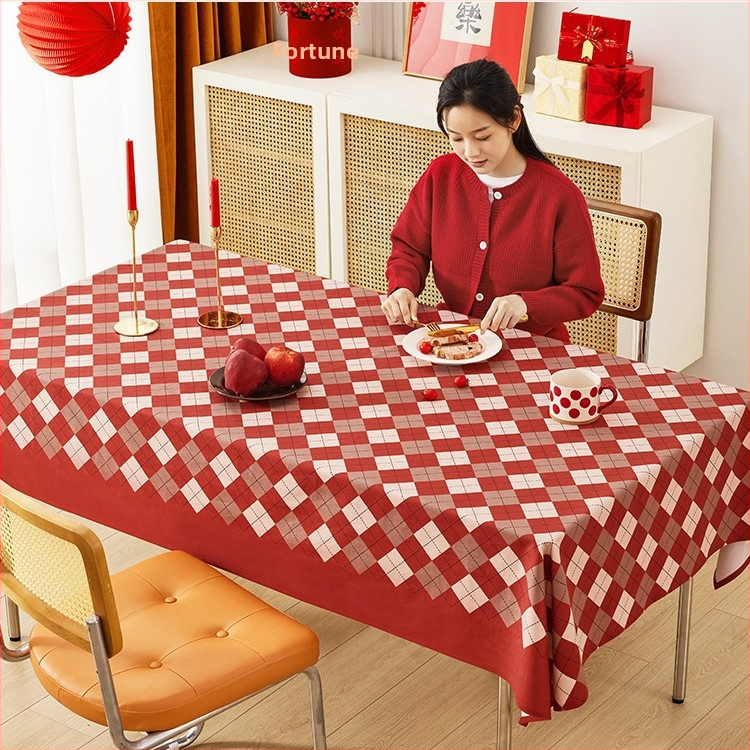 Stolnjak s geometrijskim vzorkom | Materijal: Drugi | Kategorija: Stolnjak