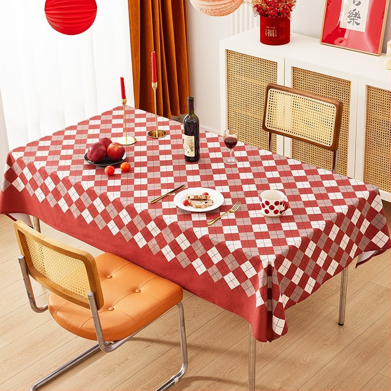 Stolnjak s geometrijskim vzorkom | Materijal: Drugi | Kategorija: Stolnjak