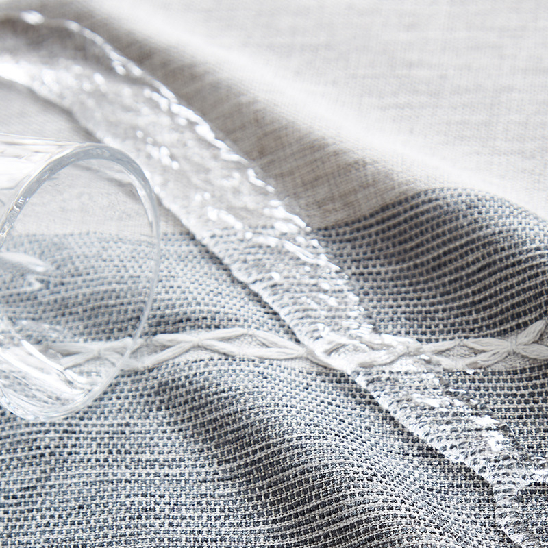 Pravougaoni stolnjak od poliestera, vodootporan i otporan na masnoće, otporan na habanje i prašinu, moderni minimalistički stil