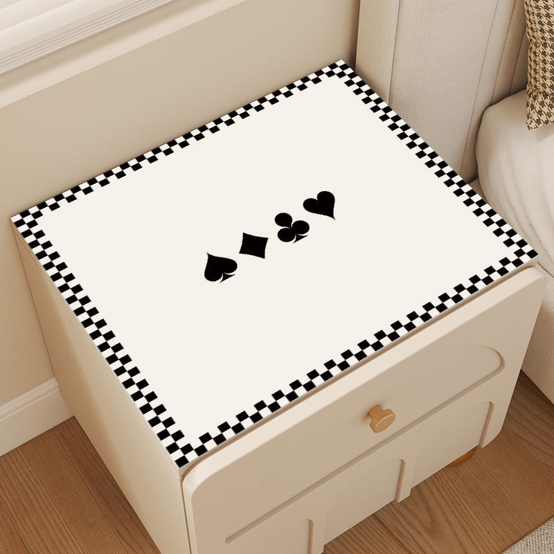 Față de masă pentru noptieră pătrată – PVC, stil lux discret, model geometric, impermeabil, antiderapant, rezistent la uzură