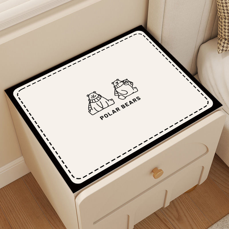 Față de masă pentru noptieră pătrată – PVC, stil lux discret, model geometric, impermeabil, antiderapant, rezistent la uzură