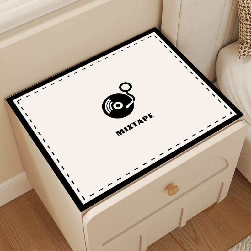 Față de masă pentru noptieră pătrată – PVC, stil lux discret, model geometric, impermeabil, antiderapant, rezistent la uzură