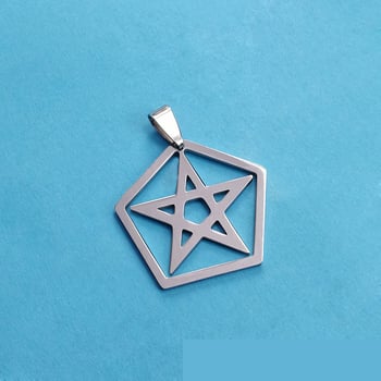 Európai és amerikai stílusú ékszer medál férfi titán acél nyaklánc kollekció kedveli az ajándékot határokon átnyúló e-kereskedelem új kiegészítő hatágú csillag