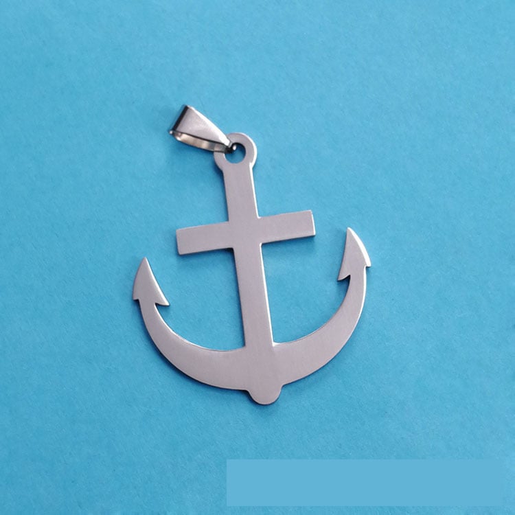 Európai és amerikai stílusú ékszer medál férfi titán acél nyaklánc kollekció kedveli az ajándékot határokon átnyúló e-kereskedelem új kiegészítő hatágú csillag