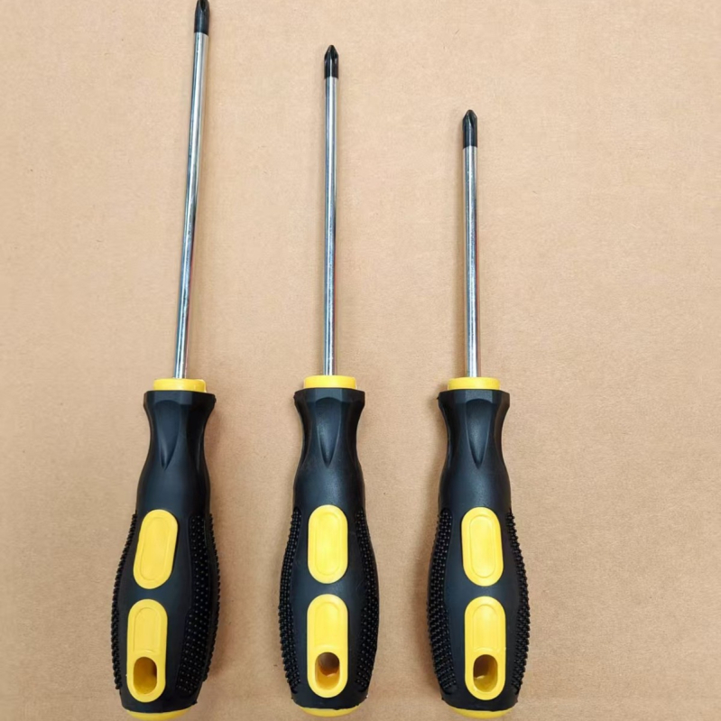 Отвертка с кръстовидна глава, магнитна, изолирана, с масажна ръкохватка, Cr-V стомана