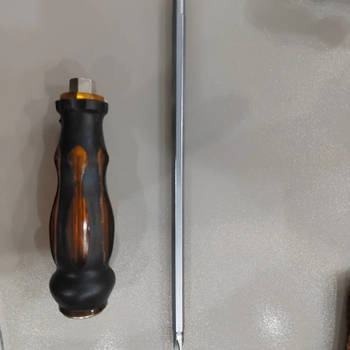 Dvosmjerni križni odvijač s magnetskom glavom, od 45# čelika, ručka s ljepilnim premazom, težina 100 g