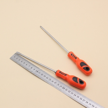 Križasti višenamjenski odvijač za kućnu montažu i demontažu namještaja, magnetni, izolirani, od čelika 45#; težina 0.128 kg