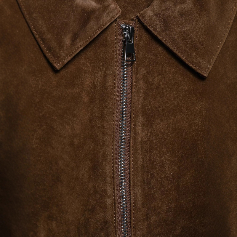 Suede jakna – Regularni kroj, ovratnik s reverom, frontni zip, dugi rukavi, kratki kroj, 95% poliester, jesen 2025 gradski stil
