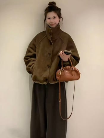 Női koreai stílusú vastag velúr dzseki beépített szőrmével, rövid szabású, álló gallér, egysoros gombolás