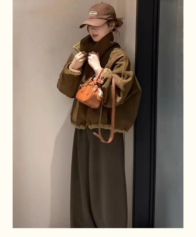 Női koreai stílusú vastag velúr dzseki beépített szőrmével, rövid szabású, álló gallér, egysoros gombolás