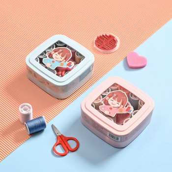 Hordozható varrókészlet teljes készlettel varróeszközzel és cérnával, 120 darabos készlet