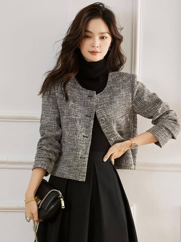 Ženski tweed sako, polo ovratnik, ravni kroj, duljina 50-65 cm, jesen 2025
