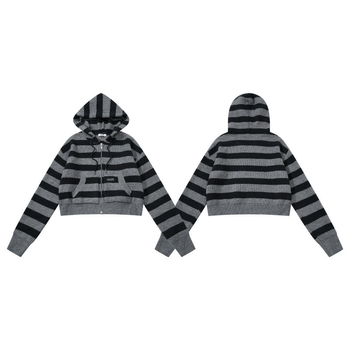 Cardigan tricotat pentru femei, cu glugă și fermoar – model cu dungi, croială scurtă (40–50 cm), amestec acrilic-bumbac, broderie