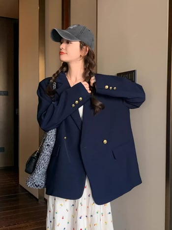 Blézer absztrakt mintával, lazított szabású, egygombos előlap, kosztüm gallér, hosszú ujjú