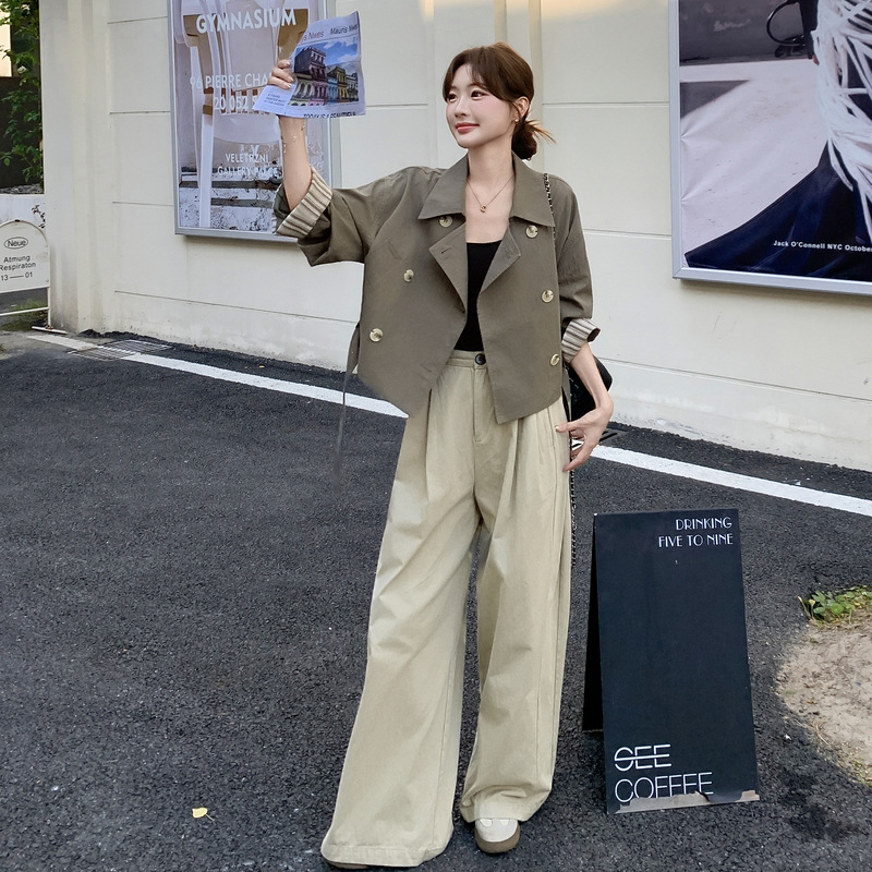 Jachetă scurtă în stil coreean, cu curea, nasturi dubli, guler rever, croială lejeră, mâneci lungi, poliester solid, toamnă 2025