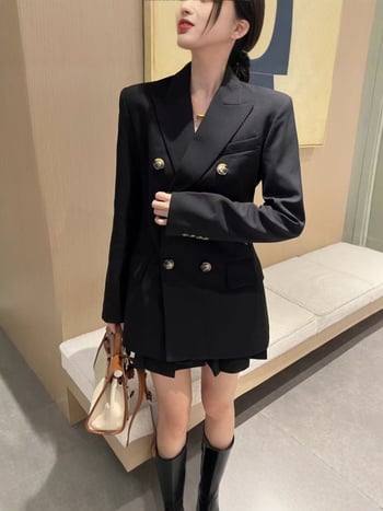 Női gyapjú blézer öltöny gallérral, egy sor gomb, szabványos hossz, 90–95% gyapjú