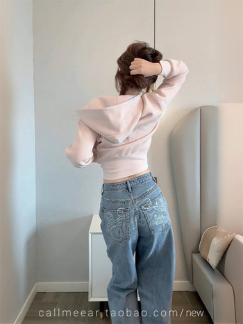 Hanorac-cardigan damă cu glugă, croială scurtă, uni, mâneci tip bat, fermoar, amestec bumbac-poliester, toamnă 2025