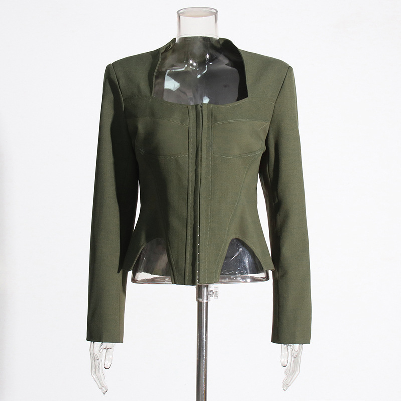 Női dzseki négyszögletes gallérral, cipzár, karcsú szabás, halcsont mintás patchwork, poliészter–elasztán