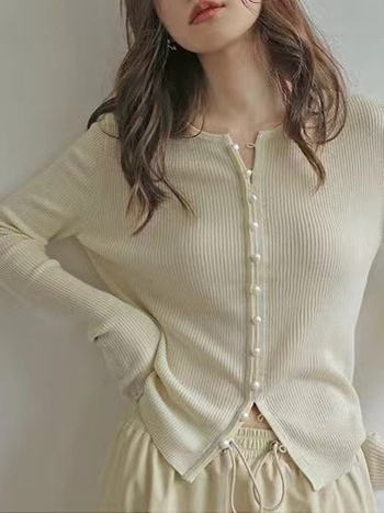 Ženski pleteni kardigan-stil pulover, uski kroj, dugi rukavi, nizak okrugli izrez, patchwork pletenina