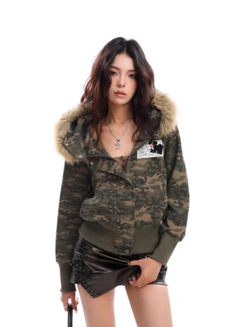 Női kapucnis pamut dzseki camouflage mintával – lazán szabott, cipzár, hosszú ujjú