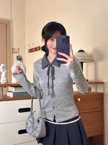 Cardigan tricotat cu guler polo, model în carouri, șnururi de închidere, croială slim