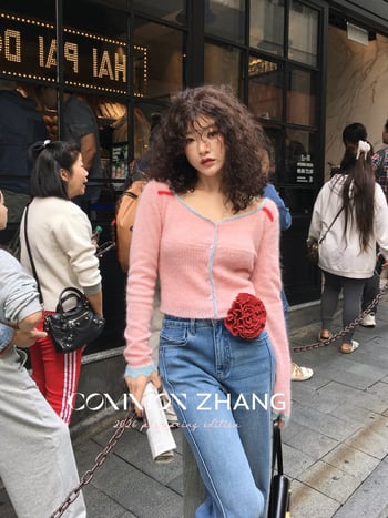 Cardigan din amestec de lână cu alpaca, decolteu în V, croială slim, mâneci lungi, nasturi în față