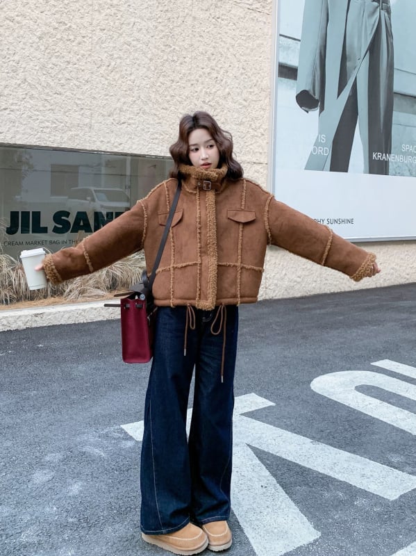 Palton din blană de miel cu guler înalt, croială scurtă, gros și cald, 2025 toamnă-iarnă, poliester 95%+