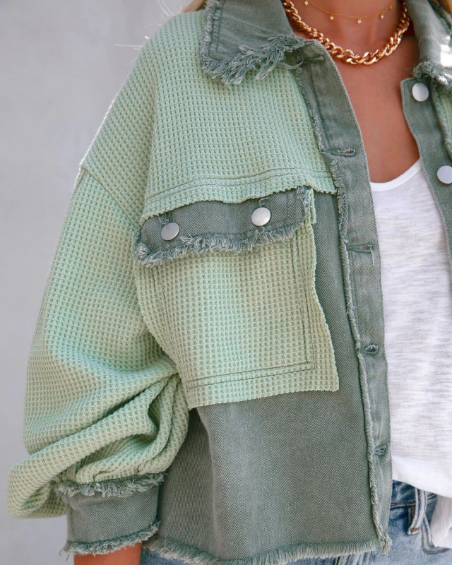 Palton din poliester-elastan, imprimeu contrastant, mâneci lungi, nasturi în față