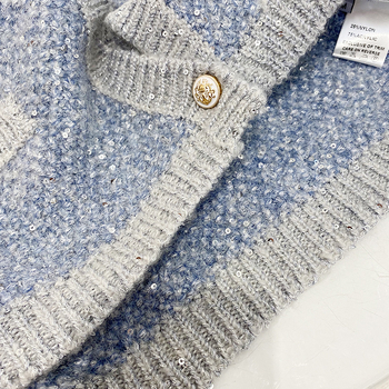 Cardigan tricotat pentru femei, croială lejeră, mâneci lungi, guler rotund, material: amestec fibre chimice cu nailon și polipropilenă, lungime 50–65 cm