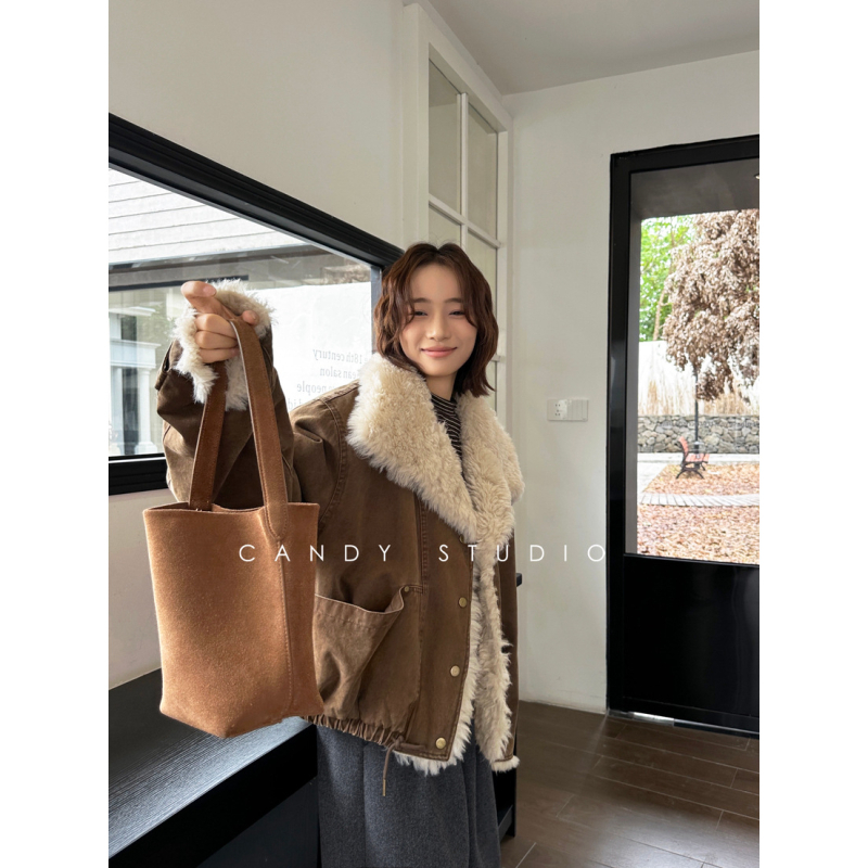 Jachetă E9667 cu guler rotund, mâneci lungi, țesătură groasă, stil japonez-coreean de relaxare, lansare toamnă 2025