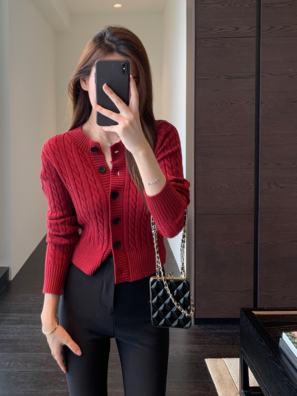 Cardigan, kratka duljina, debela pletenina, okrugli izrez, dugi rukavi