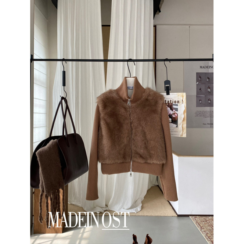 Koreai stílusú rövid kabát műszőrme panelokkal, álló gallér, elöl cipzárral, hosszú ujjú, poliészter