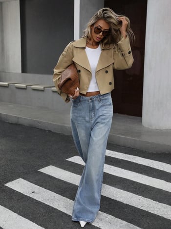 Női rövid dzseki dupla gombolással, poliészter anyagból, egyszínű, laza szabású