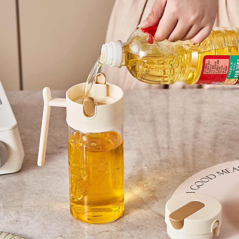 Dispenser de ulei din sticlă borosilicată, deschidere și închidere automată, design modern minimalist, brand Large Balls